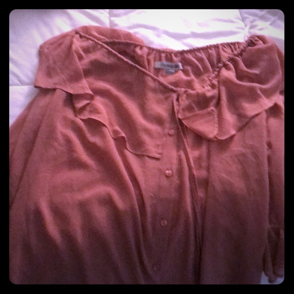 Sheer off the shoulder flow pink top - Picture 1 of 1